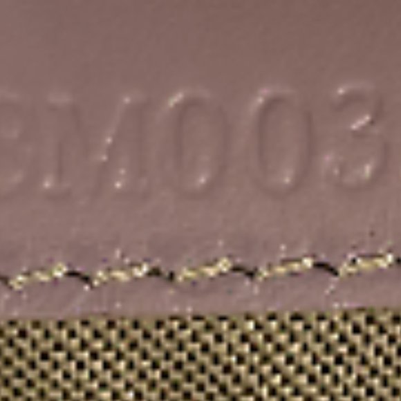 (EUC) Fendi Flap Long Wallet/or Crossbody/WOC (Lilac) - Picture 14 of 16